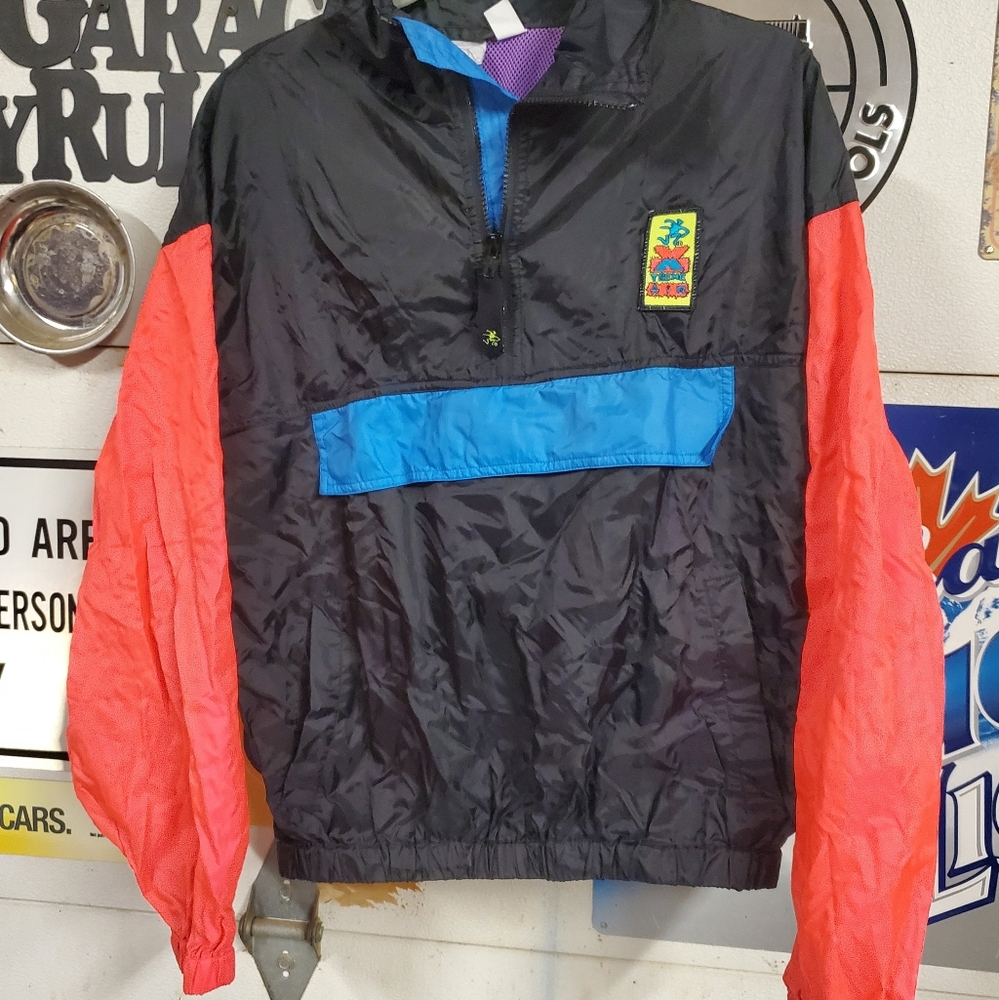 Op windbreaker